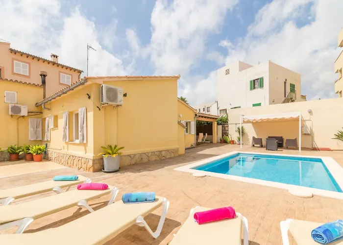 Holiday Home In Playa Na Ferradura Beach